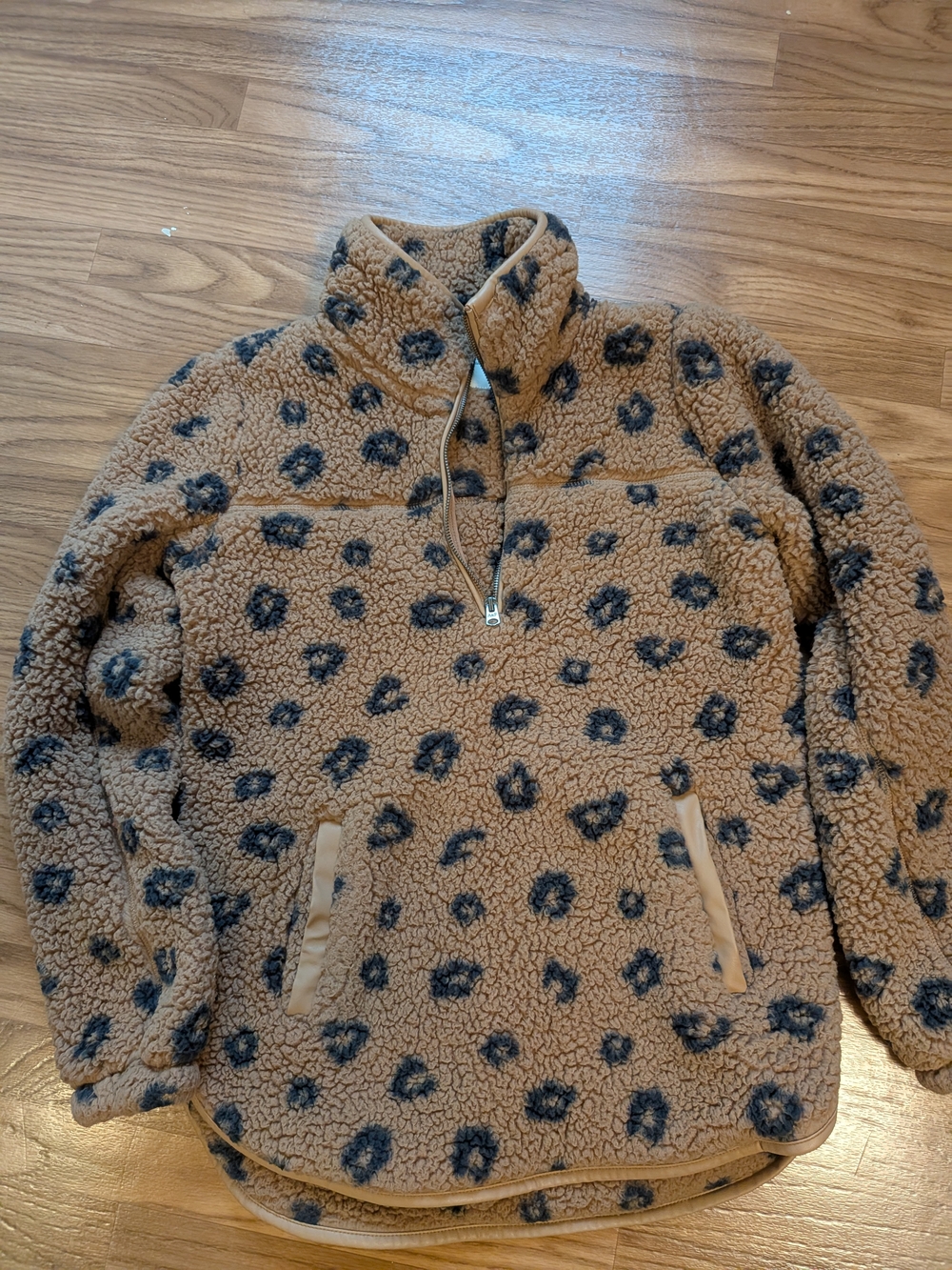 Abercrombie & Fitch Leopard Sherpa Jacket - Tan & Black